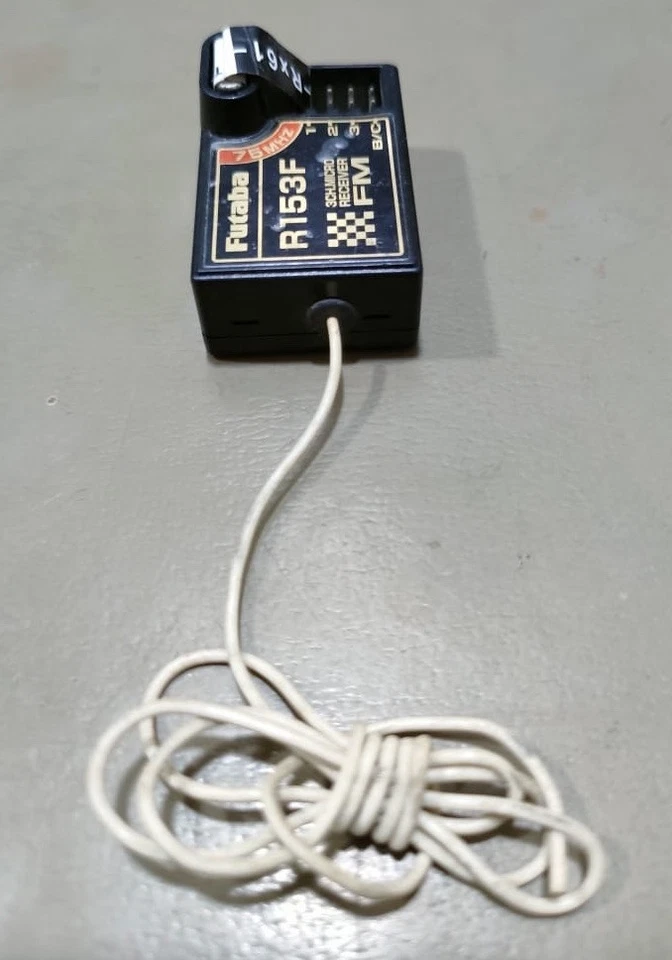 Futaba R153F FM 40MHz 3CH micro receiver for R/C Radio Control Car Parts - Image 2 of 4