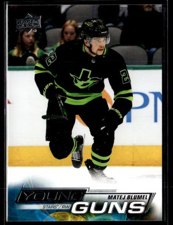 L52,463 - 2022-23 Upper Deck #704 Matej Blumel YG RC