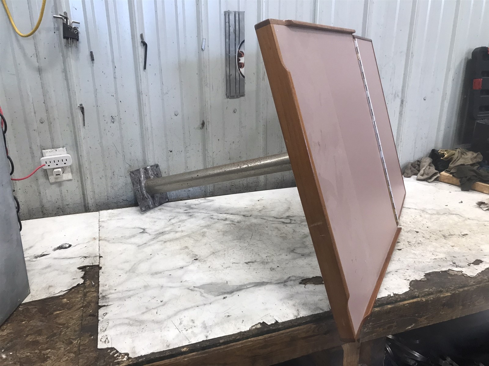 87 Sea Ray 268 Sundancer Boat folding table top with support post pole