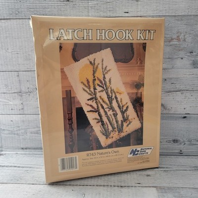 Vintage 70s National Yarn Crafts Latch Hook Rug Kit R743 Nature's Own Cattails 