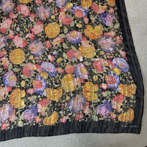Pierre Balmain Floral Print 100% Silk Scarf Made In Italy Vintage Designer 52x52, $39.99 - Photo 3