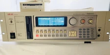 AKAI S3200XL Digital Sampler Rack Unit Workstation V2.0 OS Blue LCD Working JP