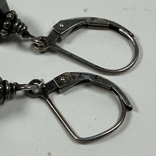 Orecchini pendenti etruschi vintage in argento sterling 925 con sfere di ematite - Foto 11 di 12
