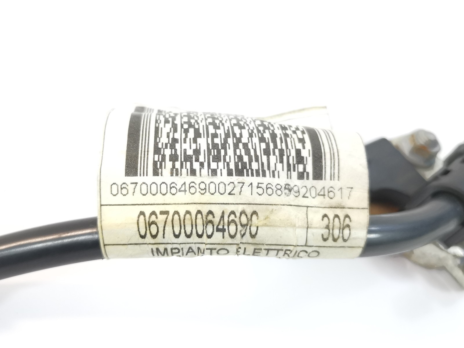 Maserati Levante 2017 Battery cable P/N 670006469