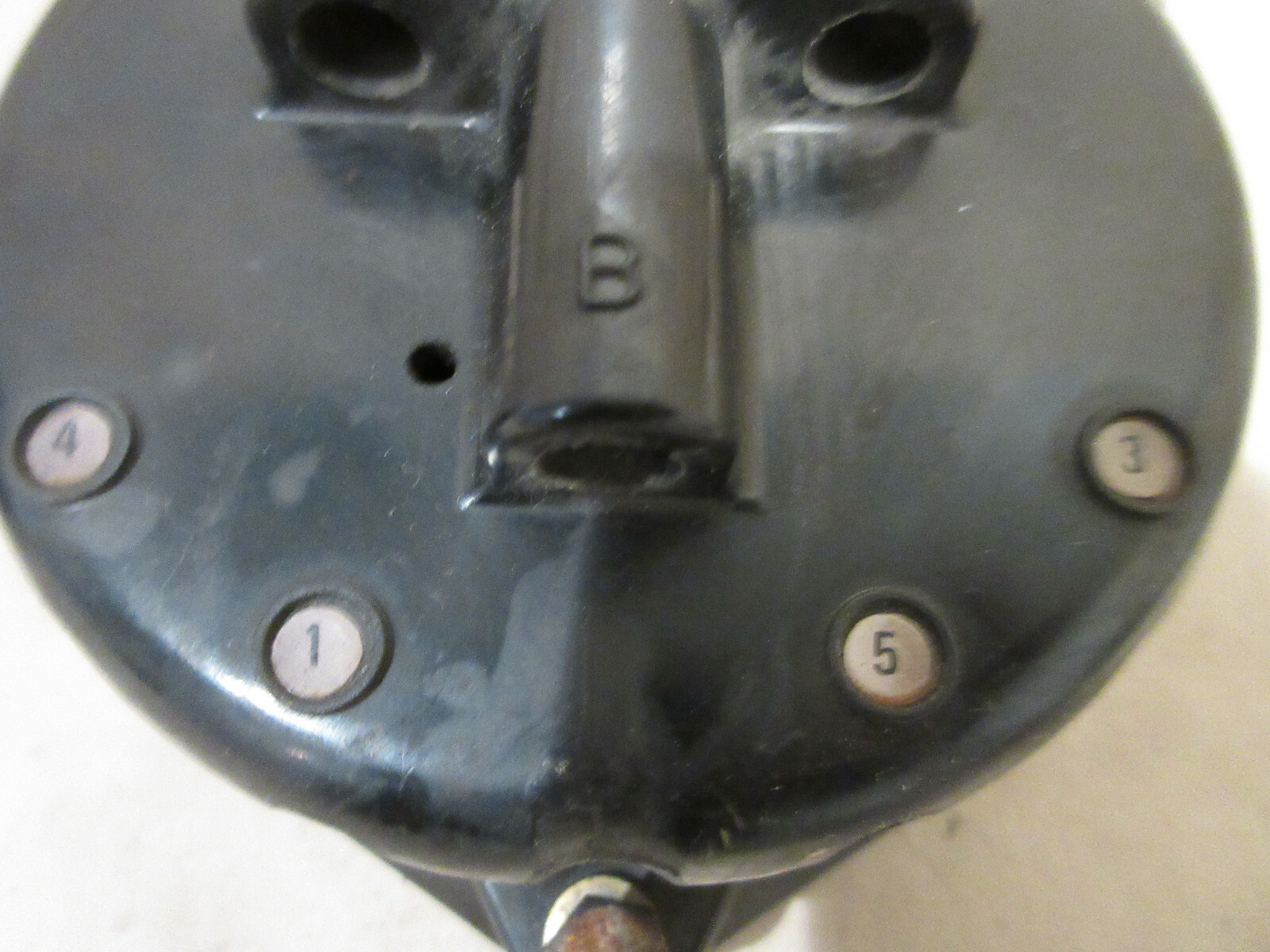 Ferrari Testarossa  RH Distributor Cap- P/N 121552