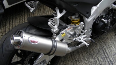 Aprilia Tuono V4 12 - 17 Titan Performance Motorrad Auspuff Schalldämpfer Rohr Dose
