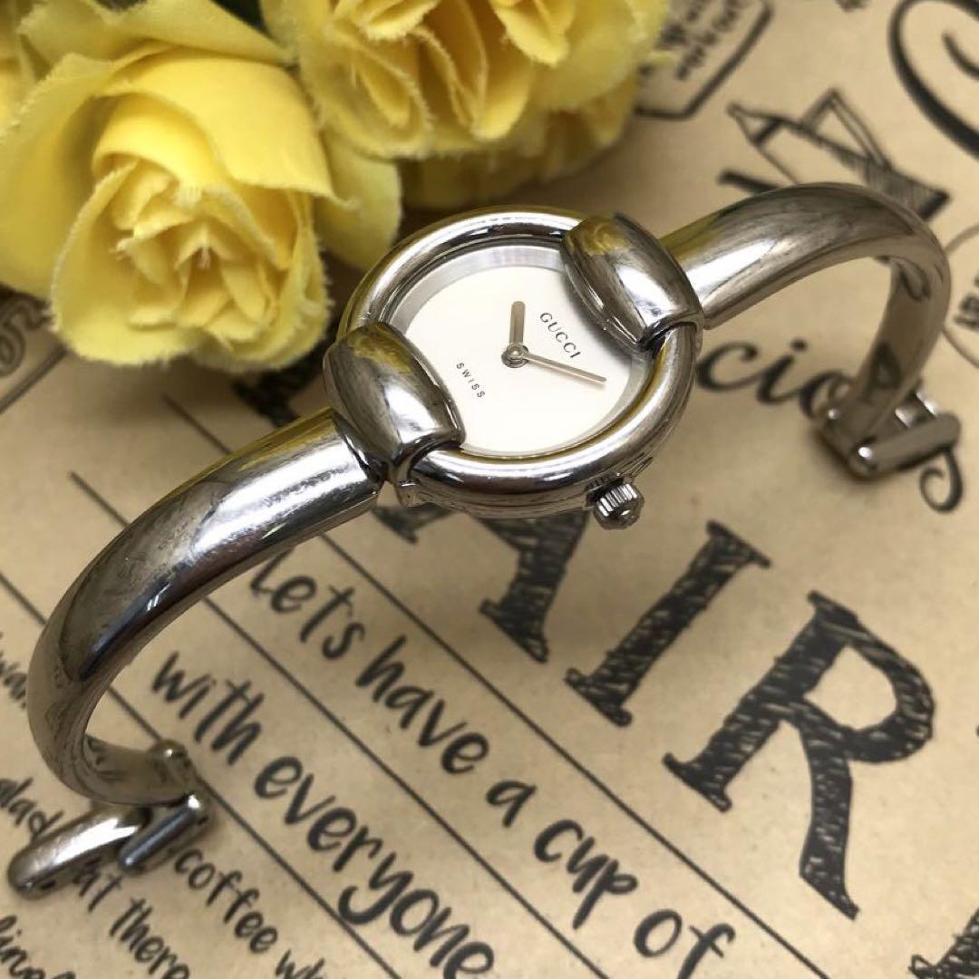 GUCCI 1400L Watch Silver White Dial QZ Women's Bangle Wrist Watch