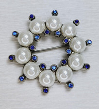 Vintage Two Tone Blue Rhinestone Faux White Pearl Wreath Brooch Restored