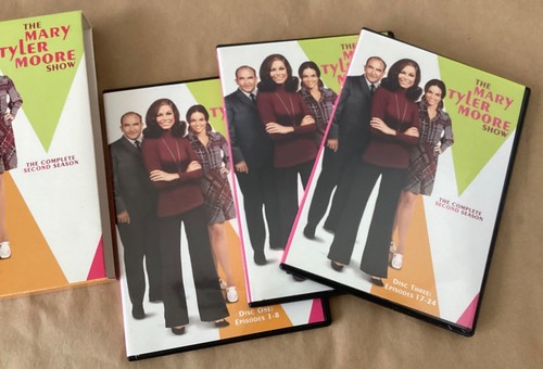 Mary Tyler Moore Season 2 DVD 2005 3-Disc Set complete in box exclt 1971 series - Picture 4 of 5