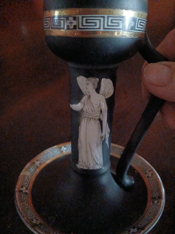 Candelabro Royal Bayreuth Greek Revival Corinthia hecho en Baviera negro mate  Foto 2 de 4