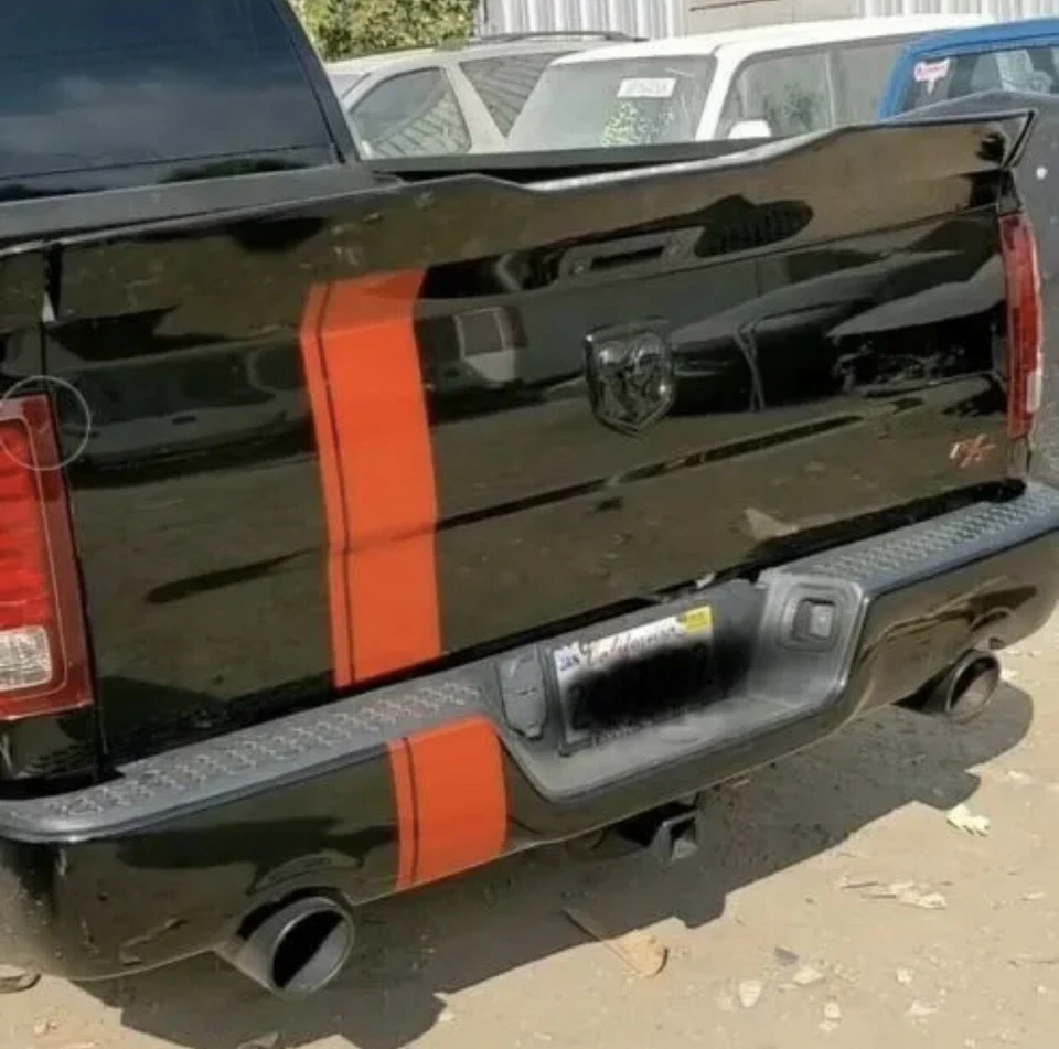 FOR 2009 - 2018 Dodge Ram Mopar Fiberglass Rear Wing Spoiler Lip Truck Tailgate — 第 3/4 张图片