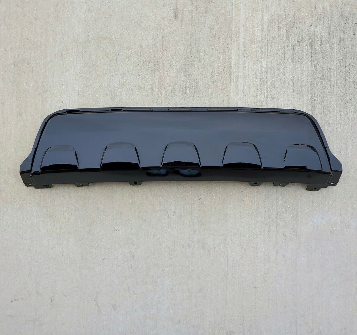 Honda Passport 19-21 Garnish & Power Tailgate Kick Sensor Honda Passport 19-21 Garnish & Power Tailgate Kick Sensor