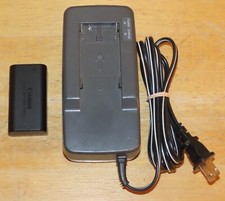 Genuine Original Canon CA-950A Battery Charger w/Good BP-915 Battery