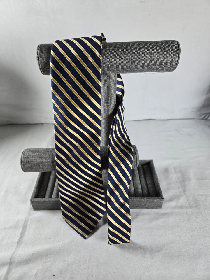 Tommy Hilfiger Diseñador Formal Para Hombre Corbata Cuello Ancho Azul Marino Dorado Rayas Clásica Foto 2 de 4