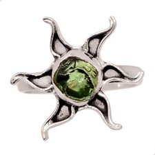 Sun - Natural Green Apatite Rough 925 Sterling Silver Ring Jewelry s.8 CR74554