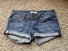 Bullhead Shorts Womens Size 0 Cotton Cuffed Medium Wash