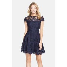 BB Dakota “Rhianna” Illusion Yoke Lace Dress dark blue size 0