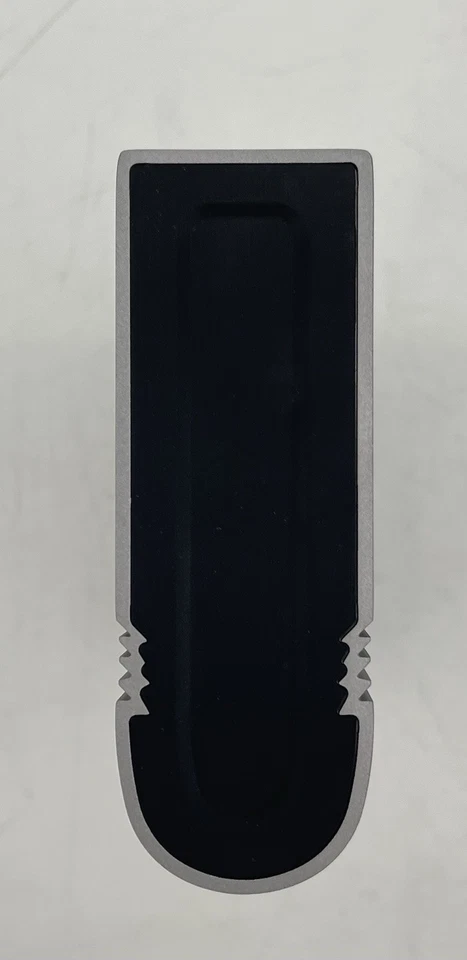 Plugable TBT3-UDZ Thunderbolt Universal Docking Station w/ Dell AC Adapter - Image 3 of 4