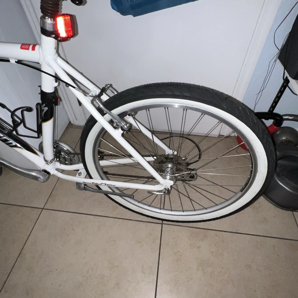 SPECIALIZED EXPEDITION ELITE  BIKE SIZE XL- 29” FRAME 24 SPEED, MAKE OFFER!! - Image 3 of 4