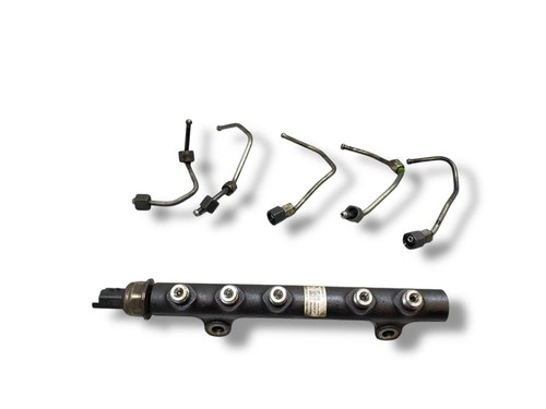 Peugeot 5008 2012 Kraftstoffverteiler Einspritzleiste Verteilerrohr MDV75919