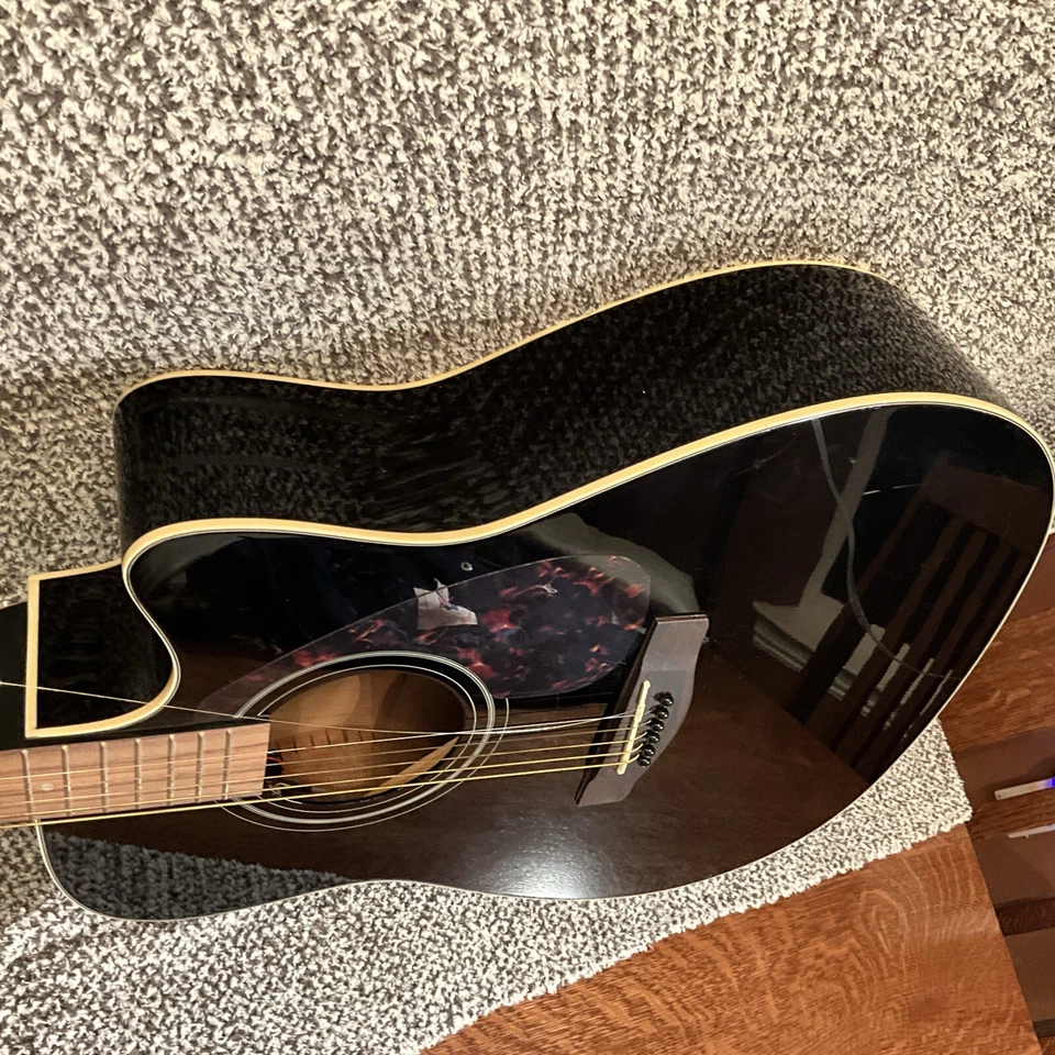 Yamaha FX335C Dreadnought Acoustic-Electric Guitar - Black - Image 2 of 4