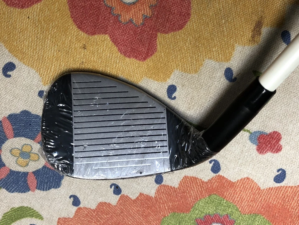 Turbo-Power Fire 3.0 SandWedge / RH ~35.5" / Apollo Ivory Steel / Right Hand NEW - Image 4 of 4