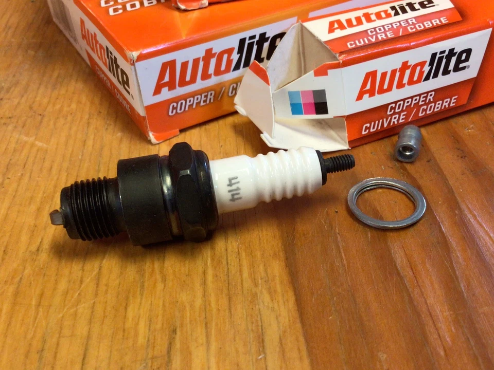 Bujía Autolite 414 cobre sin resistencia - Juego de 10 bujías OEM Foto 4 de 4