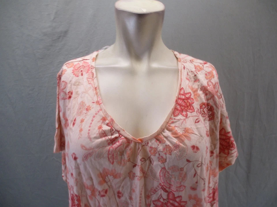 Blusa St. John's Bay tamanho 2X feminina floral modal mistura de algodão manga curta 452 - Imagem 2 de 4