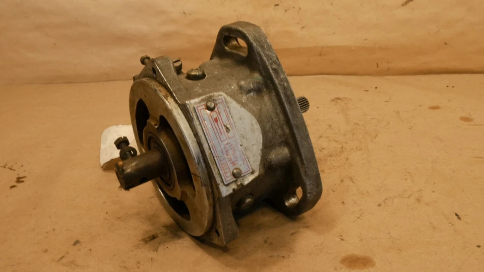 Ferrari 400i Distributor Magnetti Merelli S158C Foto 2 de 4