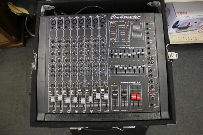 Studiomaster Powerhouse 8-2 Powered Mixer