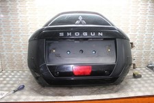 BFD085935 2017 MITSUBISHI SHOGUN 3.2 LWB MK4 E6 SPARE WHEEL COVER AND END CAPS