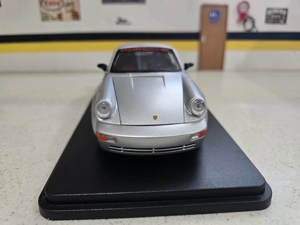 Fast and Furious Tokyo Drift 1:24 Scale Diecast Car Porsche Carrera Custom - Image 4 of 4