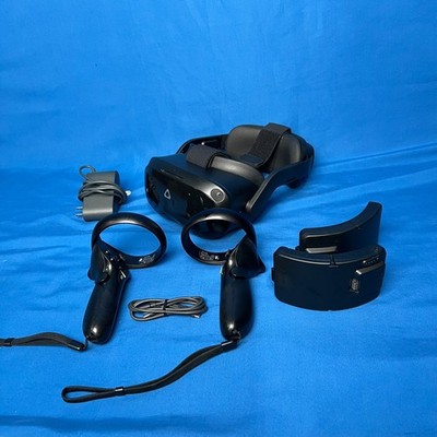 HTC Vive Focus 3 Virtual Reality Headset With Two Batteries 99HASY010-00