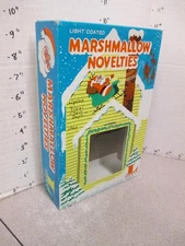 LUDEN'S Marshmallow Novelties Christmas candy box 1960s Santa Claus sleigh 12oz