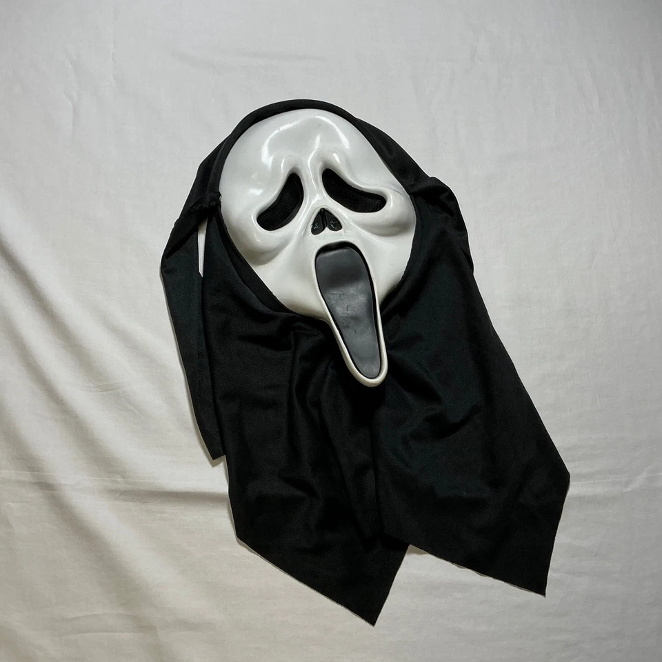 Vintage Scream Movie Face Mask Black Hood Halloween Costume Cosplay Fun World - Image 3 of 4
