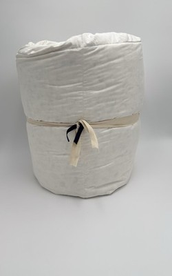 Williams Sonoma Signature All-Season Down Duvet Insert ~ King/cal.