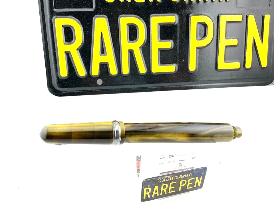 Pluma Estilográfica MARLEN Marc Chagall Años 90 Celuloide Oliva 18K Med Nueva en Caja NUEVA SIN CAJA Foto 3 de 4