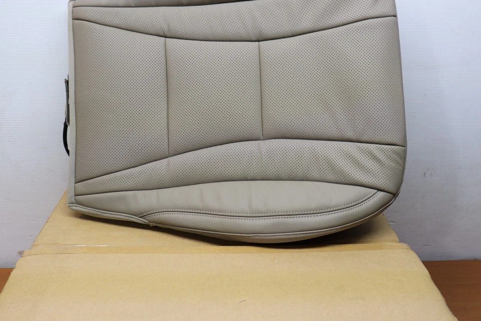 2013-2017 Hyundai Elantra GT Cushion Assembly-Front Seat Driver 88100A5450SGG - Image 3 of 4