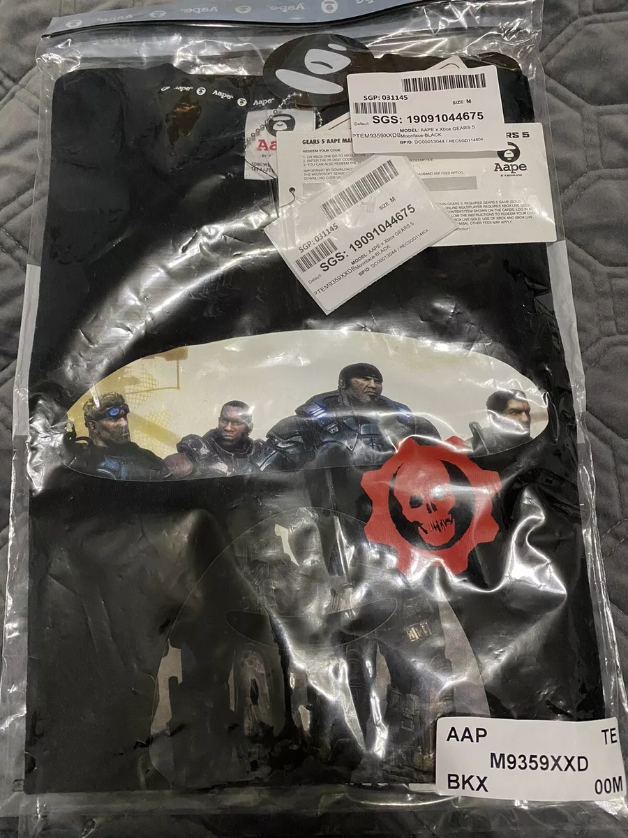 Gears Of War AAPE BAPE Gears 5 Moonface Sz M Code Included. Brand New