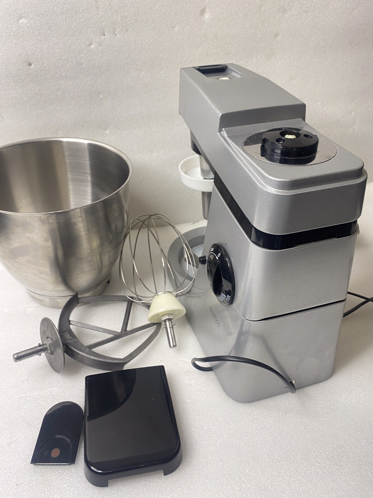 Kenwood Major Food Processor With Attachments KM250 Mixer eBay