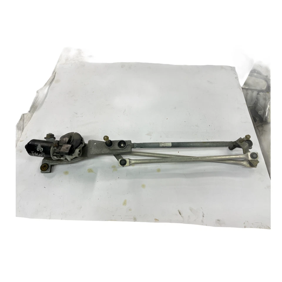 2000 Ford Focus OEM Front Windshield Wiper Motor Transmission Linkage 07 06 05 - Image 2 of 4