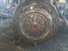 Kit d'embrayage Mazda 121