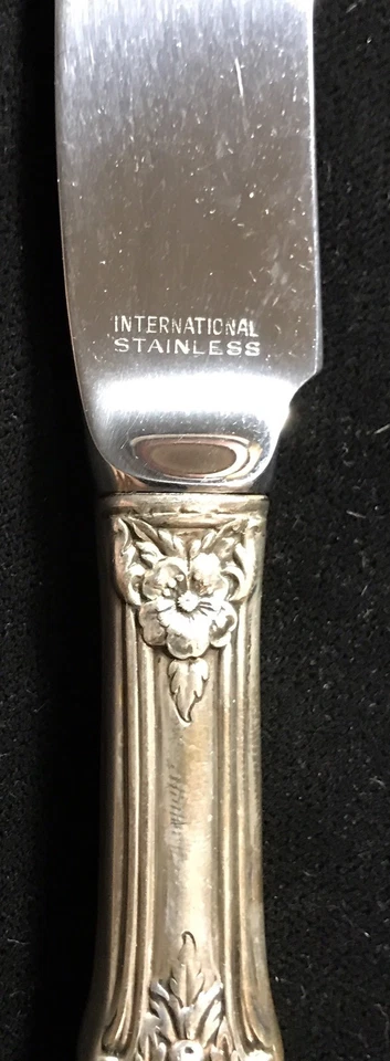 Cubiertos de plata de ley - Cuchillo de cena francés International Wild Rose Foto 3 de 4