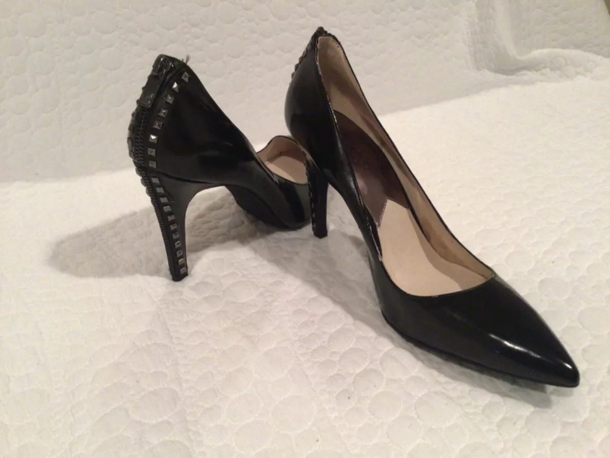 Michael kors black deals high heel shoes