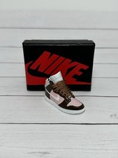 High Top Dunk mini Sneaker Keychain with Shoe Box 3D Gift/Charm High Quality
