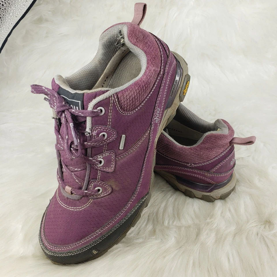 Zapatos de exterior AHNU impermeables morados para mujer talla US 8,5 EUR 39,5 Foto 3 de 4