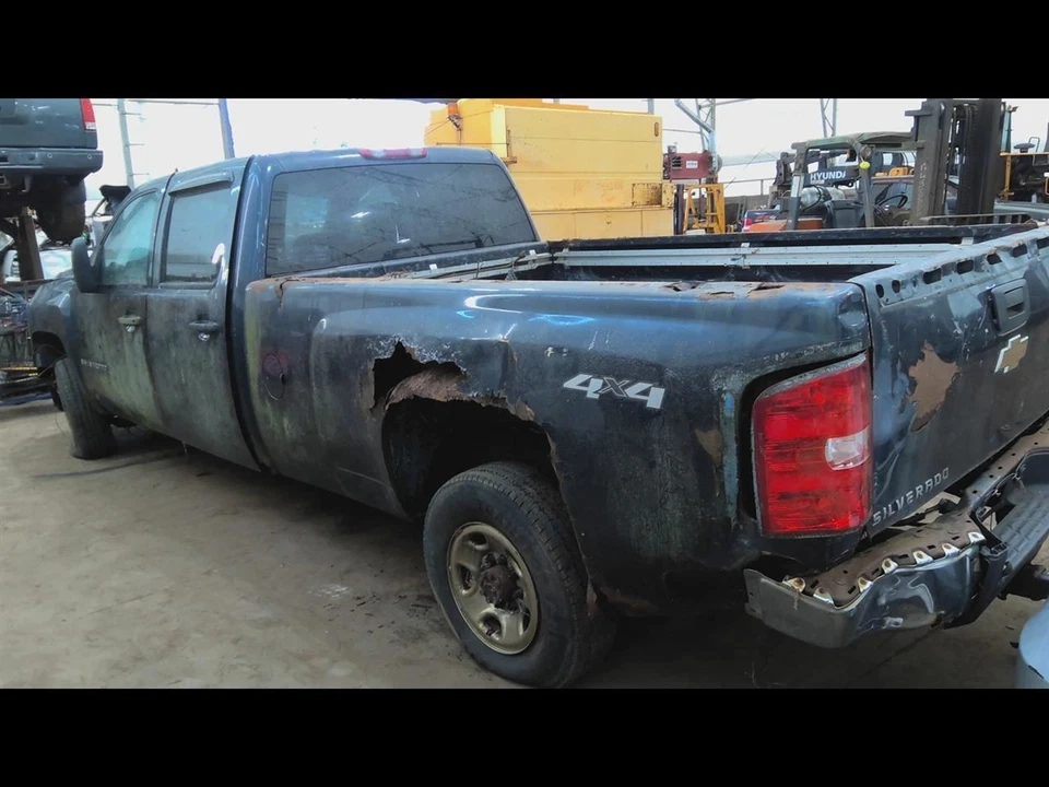 AC Compressor Fits 03-10 SIERRA 1500 PICKUP 6837954 - Image 4 of 4