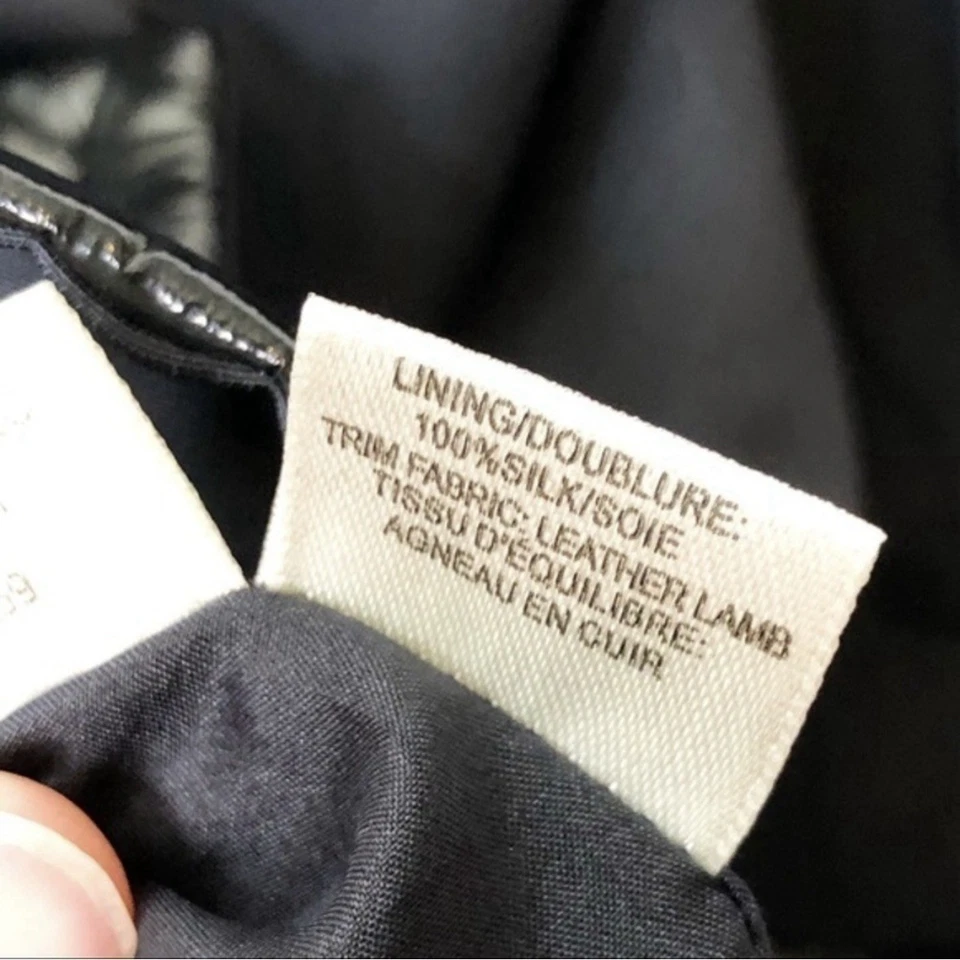 Authentic Vera Wang Cropped Black Trench Jacket Lamb Leather Trim Size 4 - Image 4 of 4