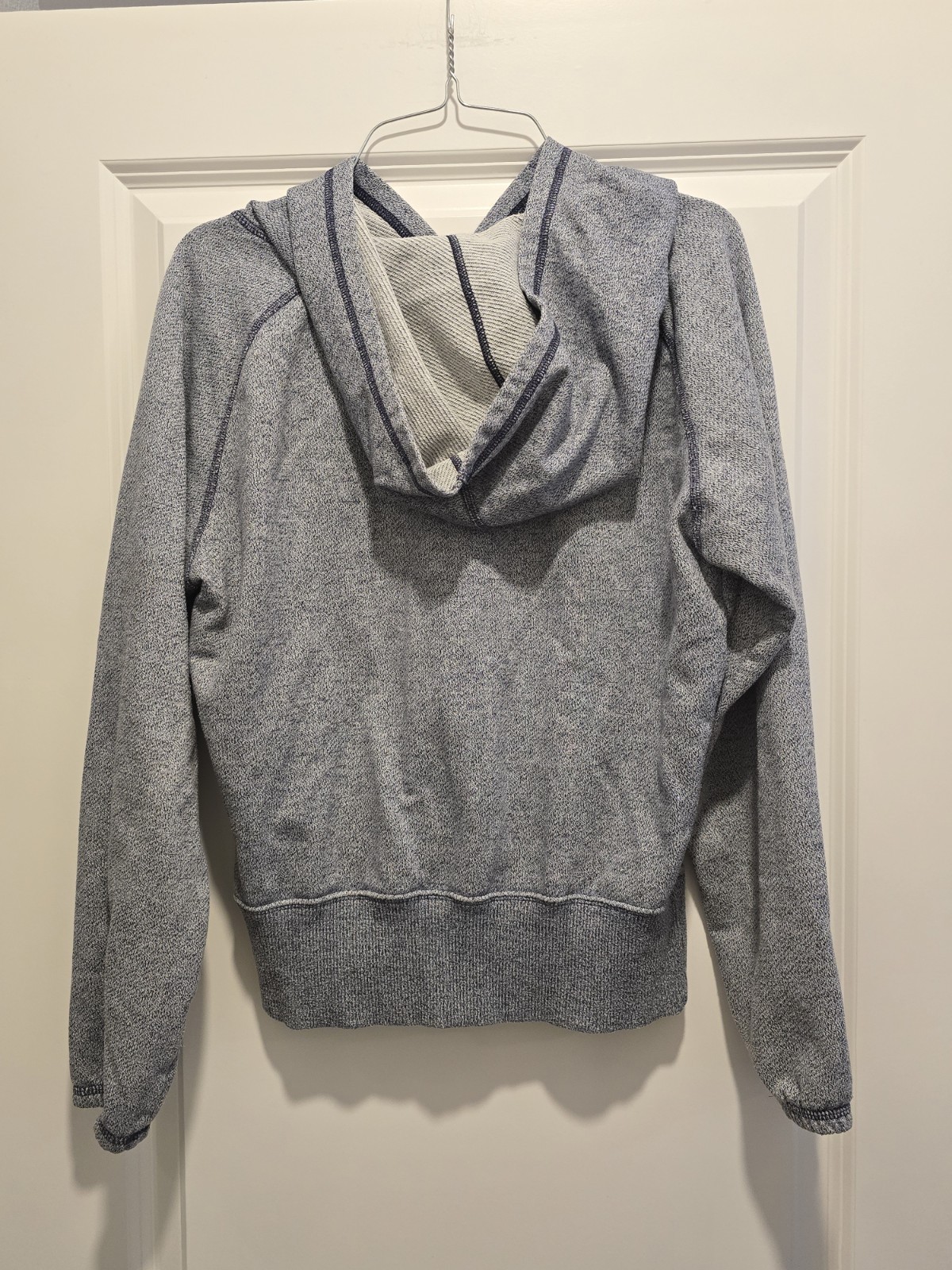 Patagonia Cloud Stack Pullover Hoodie Womens Medi… - image 5
