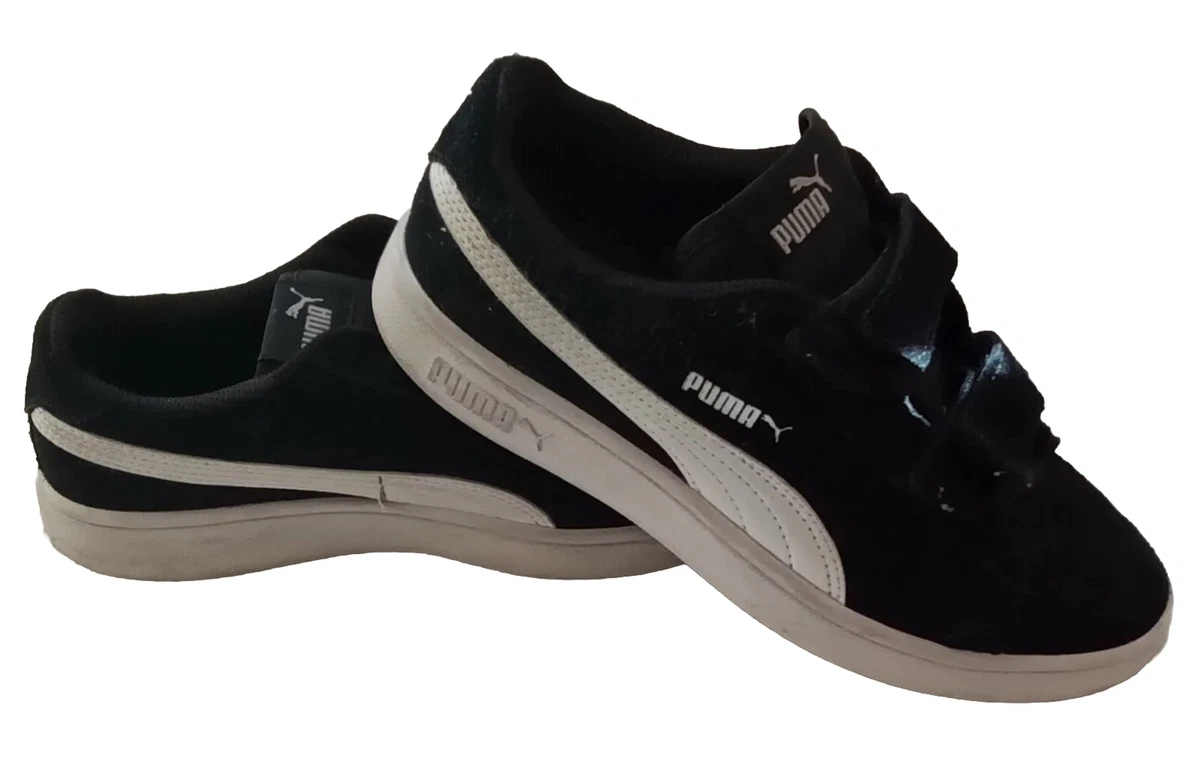 Puma suede hotsell vs smash v2
